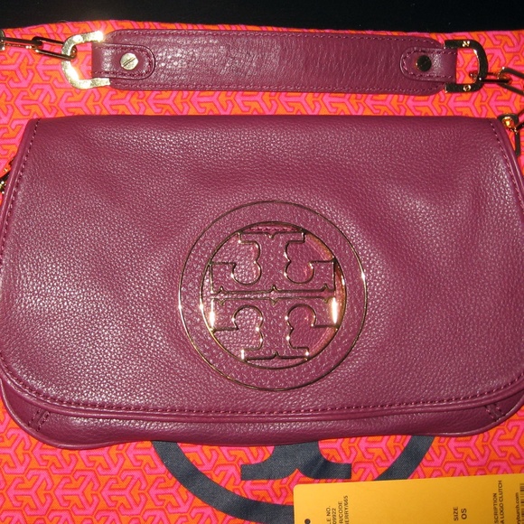 Tory Burch Amanda Berry Leather Clutch - Picture 7 of 7